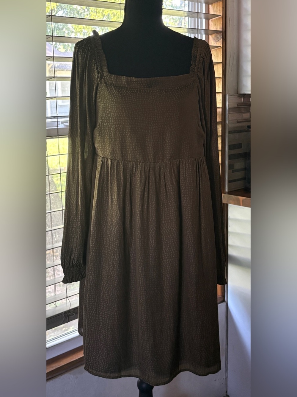 Women’s Olive Long Sleeve Square Neck Dress